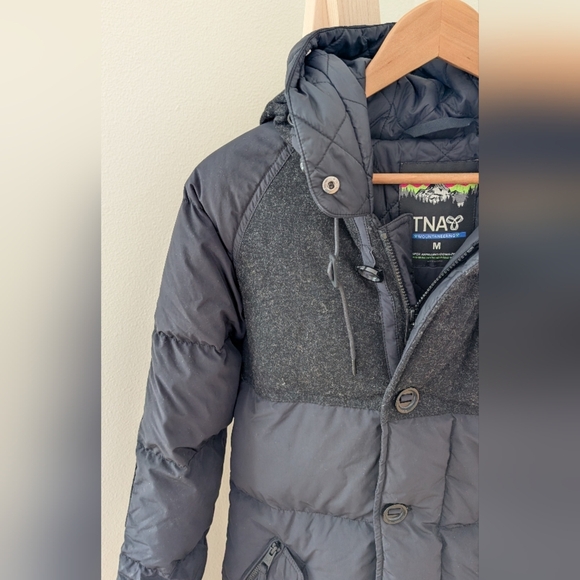 Aritzia TNA Zipper Front Hooded Down Fill Wool Trim Waterproof Puffer Jacket - Picture 3 of 12